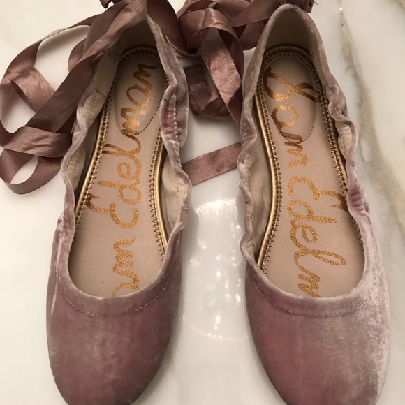 Sam Edelman Shoes - BNWT velvet blush flats